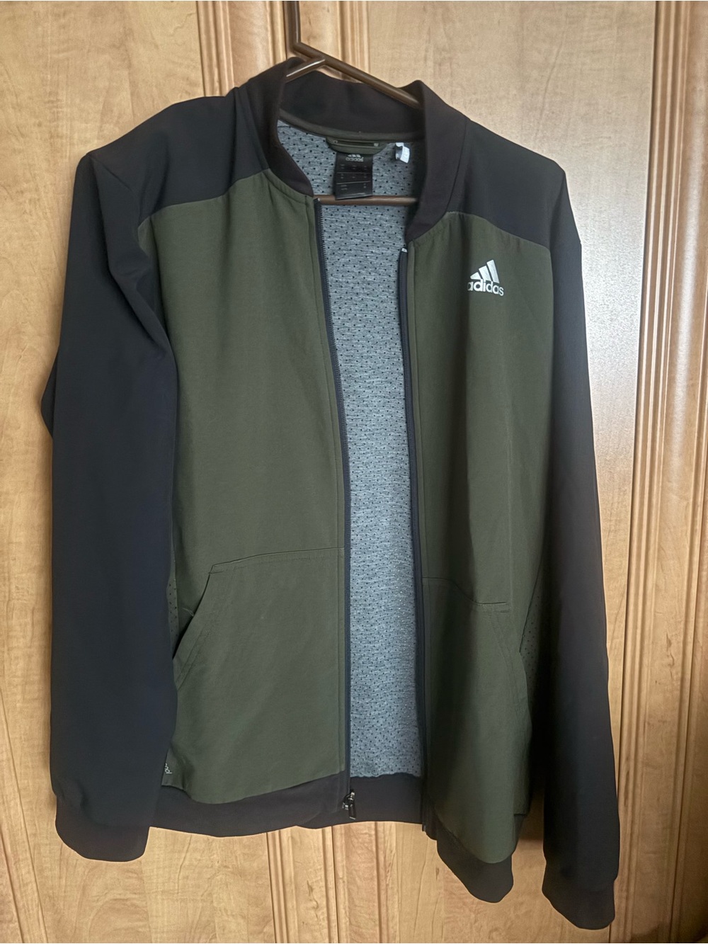 adidas Men’s Olive Green and Black Lightweight Zip Jacket